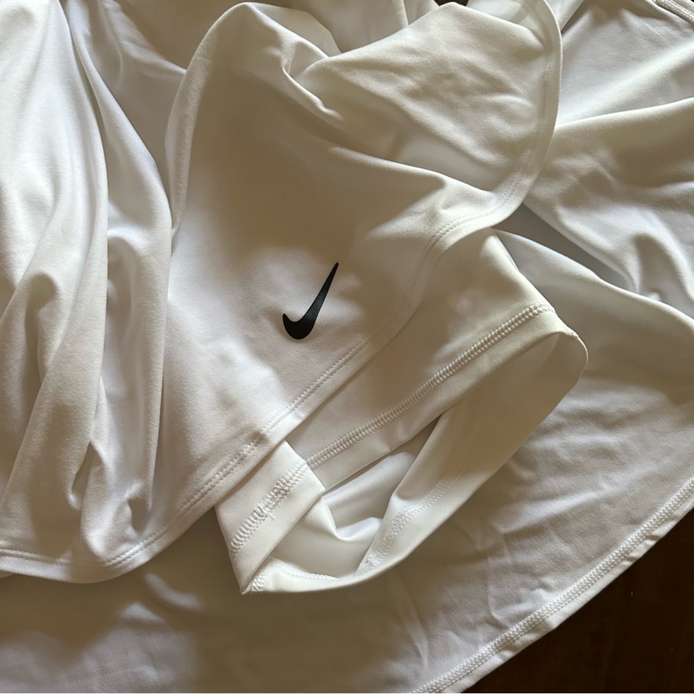NWT Nike NikeCourt Dri-FIT Victory Flouncy Tennis Skirt (Plus Size) Size: 1X - Picture 5 of 7
